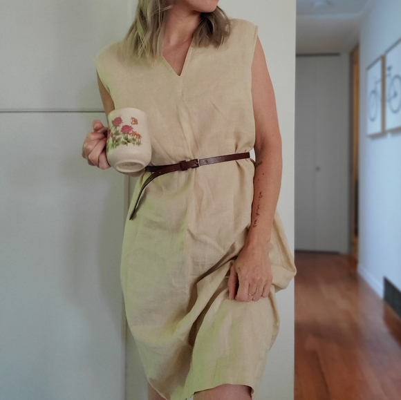 Linen Dress - Picture 4 of 7